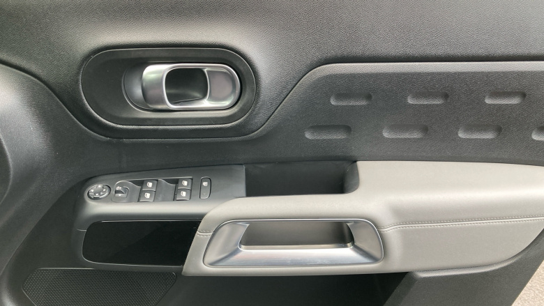 Citroen C5 Aircross 1.2 PureTech 130 Flair 5dr Petrol Hatchback